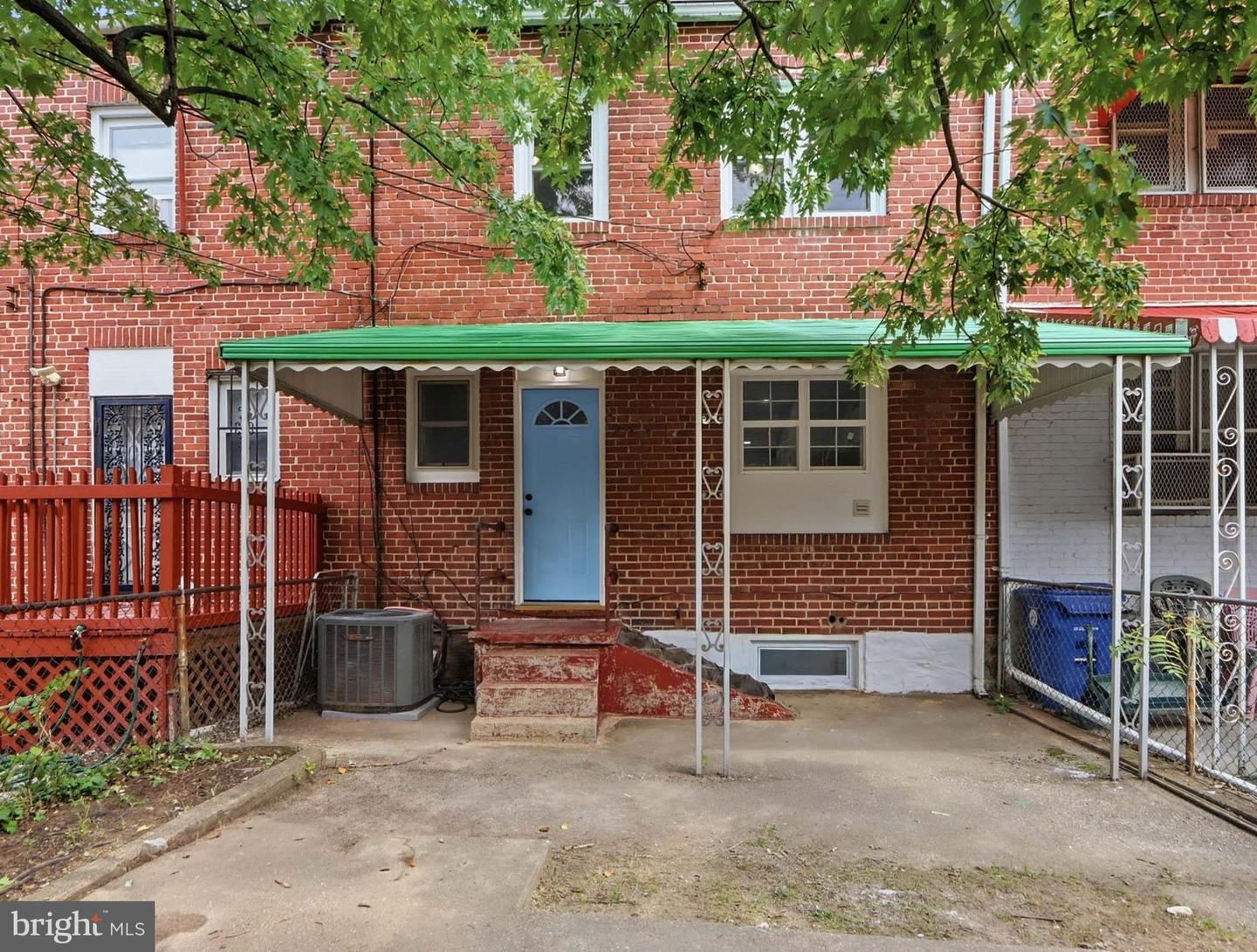 10 Rosedale St Property Photo 20
