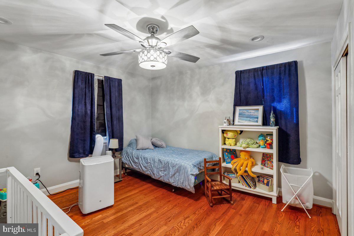 4818 Lindsay Rd Property Photo 15