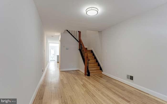 802 Mangold St Property Photo 2