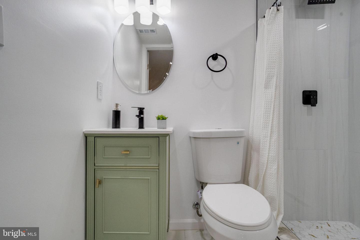 4806 Greencrest Rd Property Photo 42