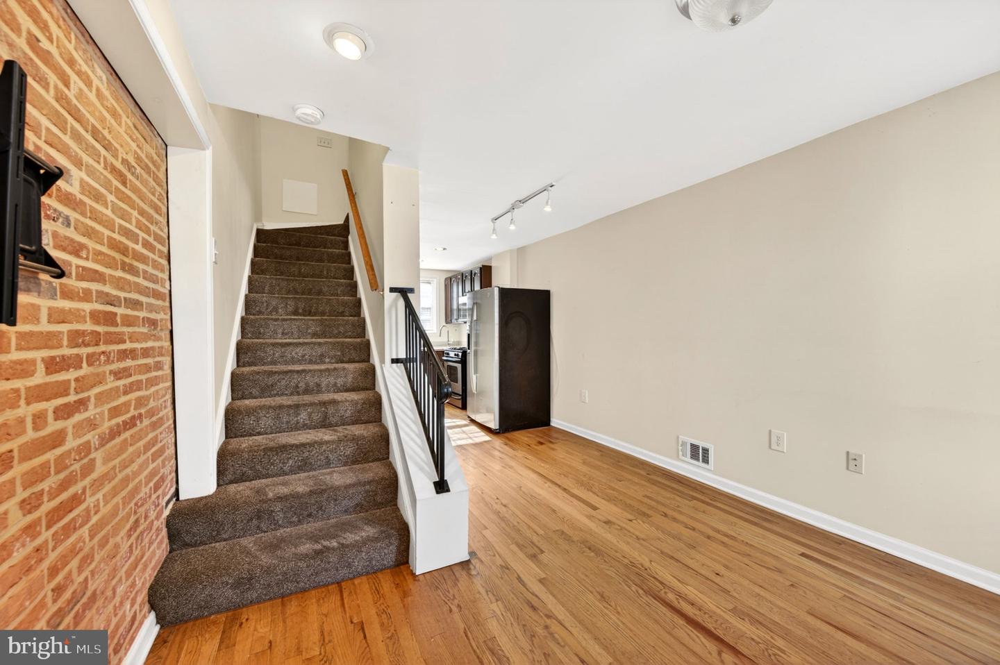 624 Wyeth St Property Photo 7