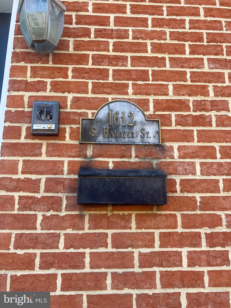 1612 Hanover St Property Photo 5