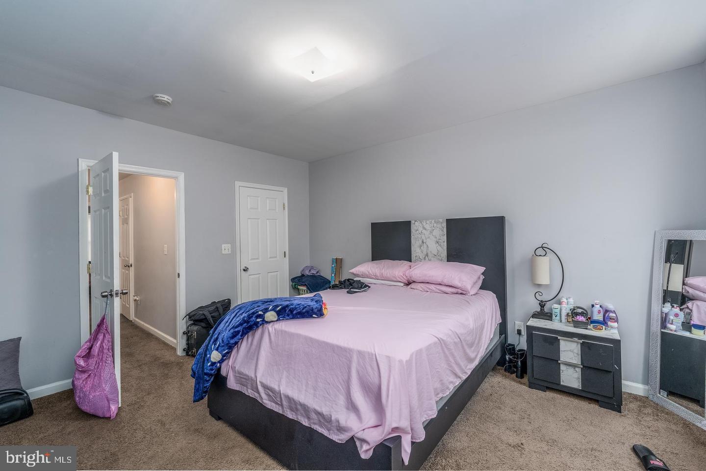 1710 Presbury St Property Photo 14