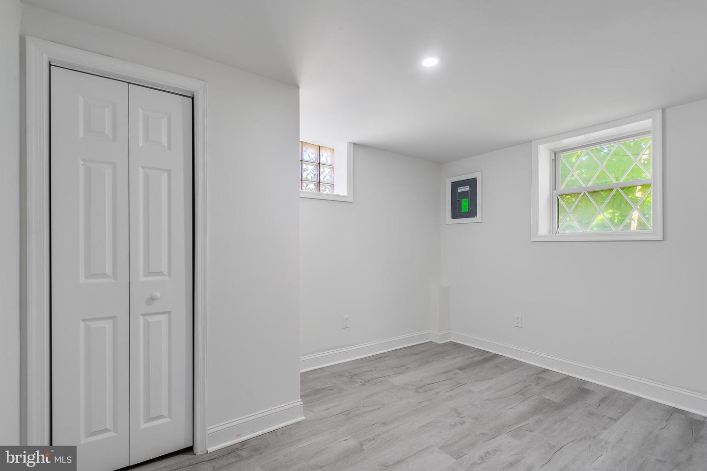 5412 Biddison Ave Property Photo 17