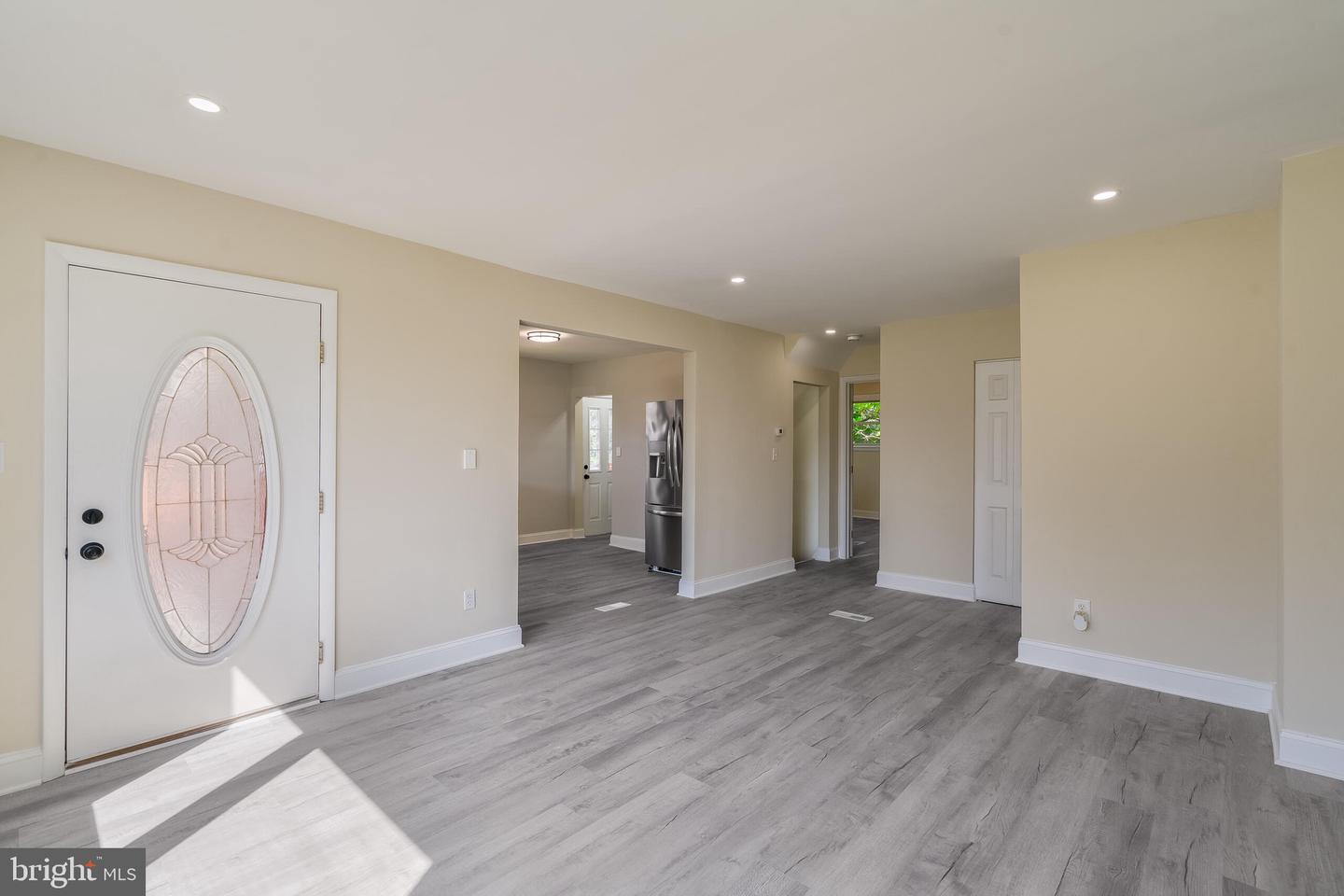 5412 Biddison Ave Property Photo 26