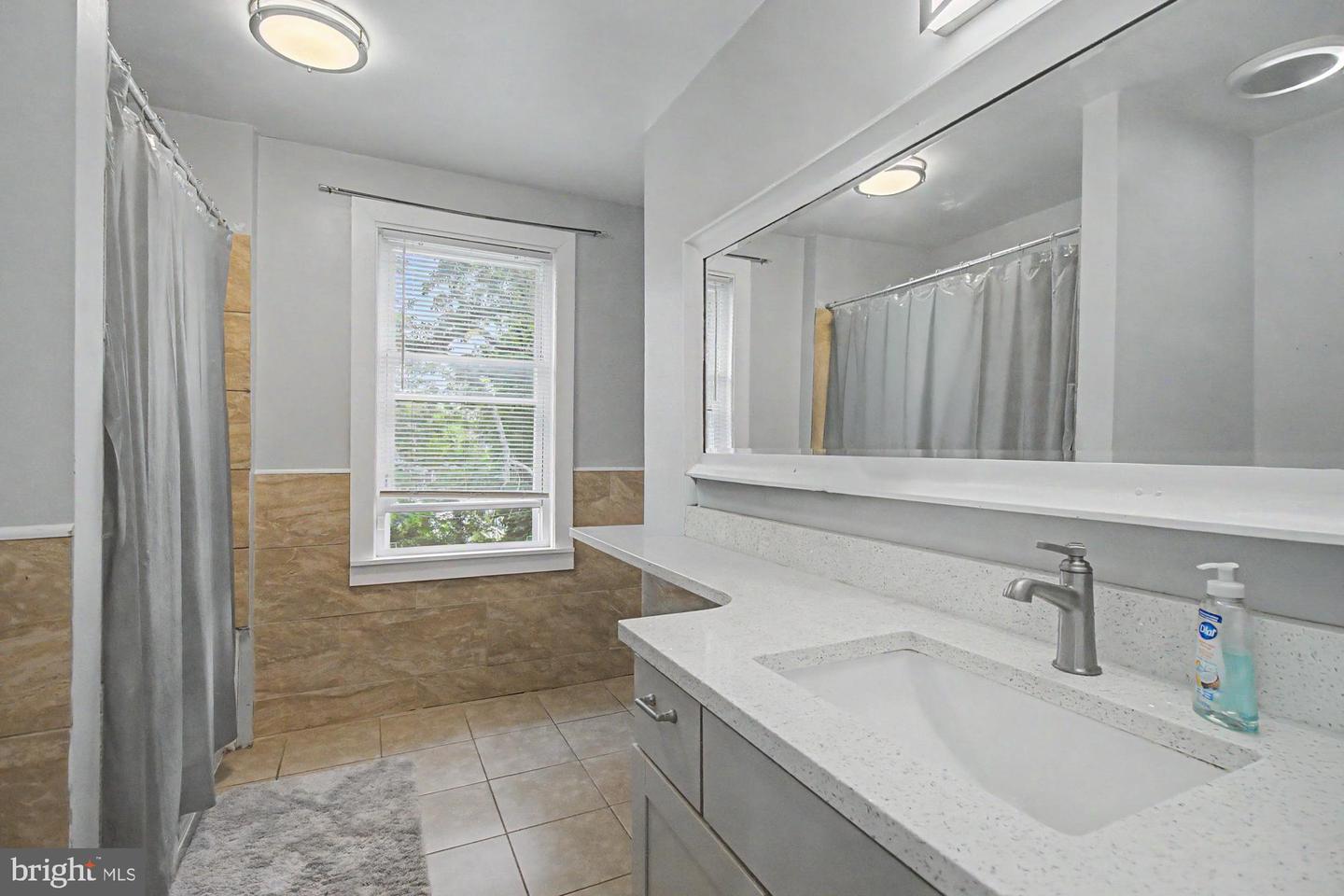 4922 Ivanhoe Ave Property Photo 14