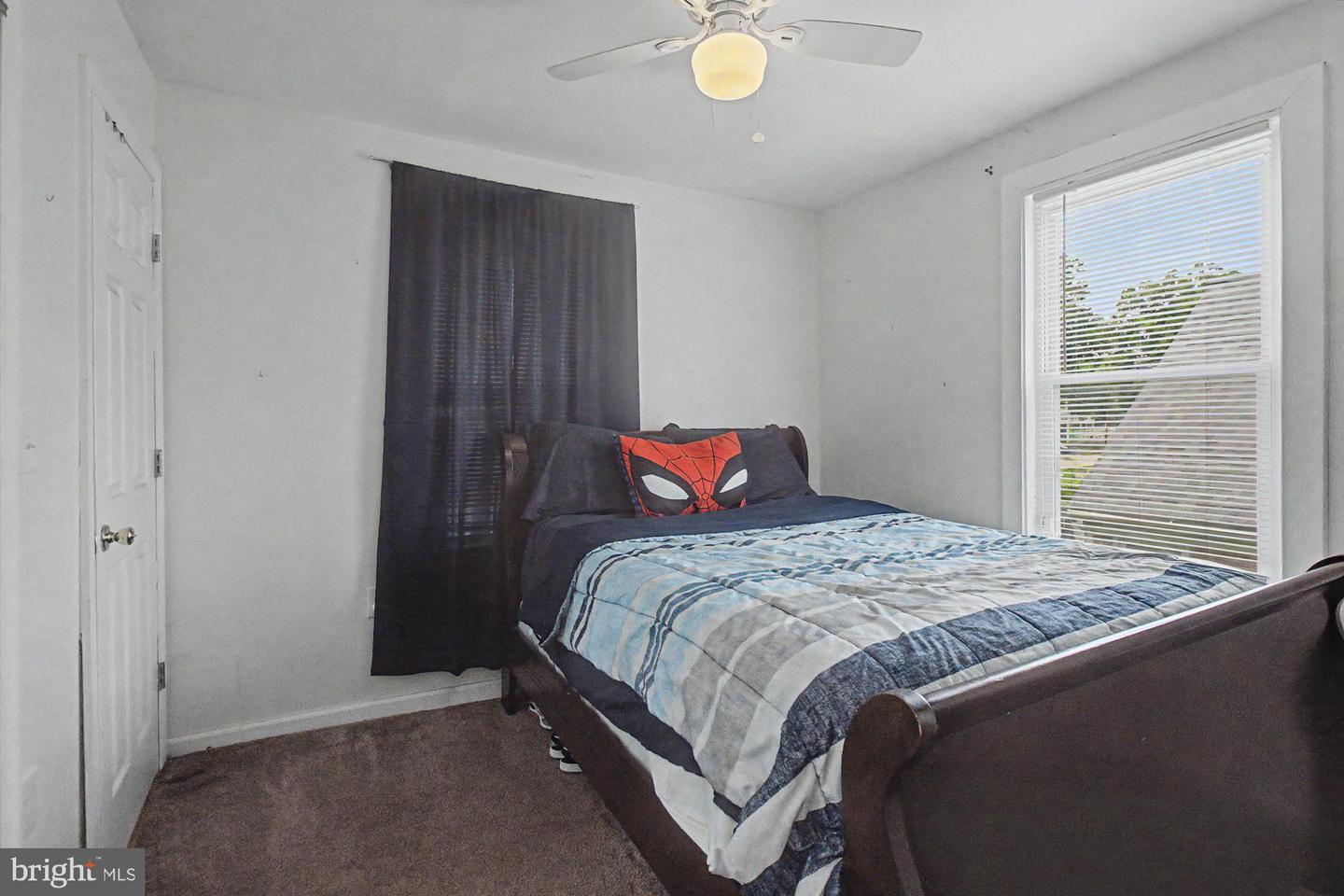 4922 Ivanhoe Ave Property Photo 17