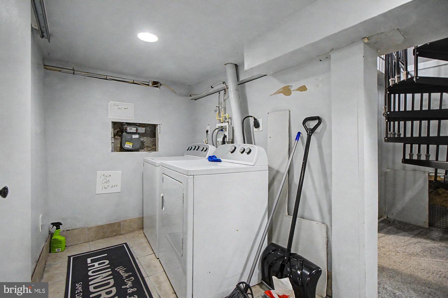 4922 Ivanhoe Ave Property Photo 27