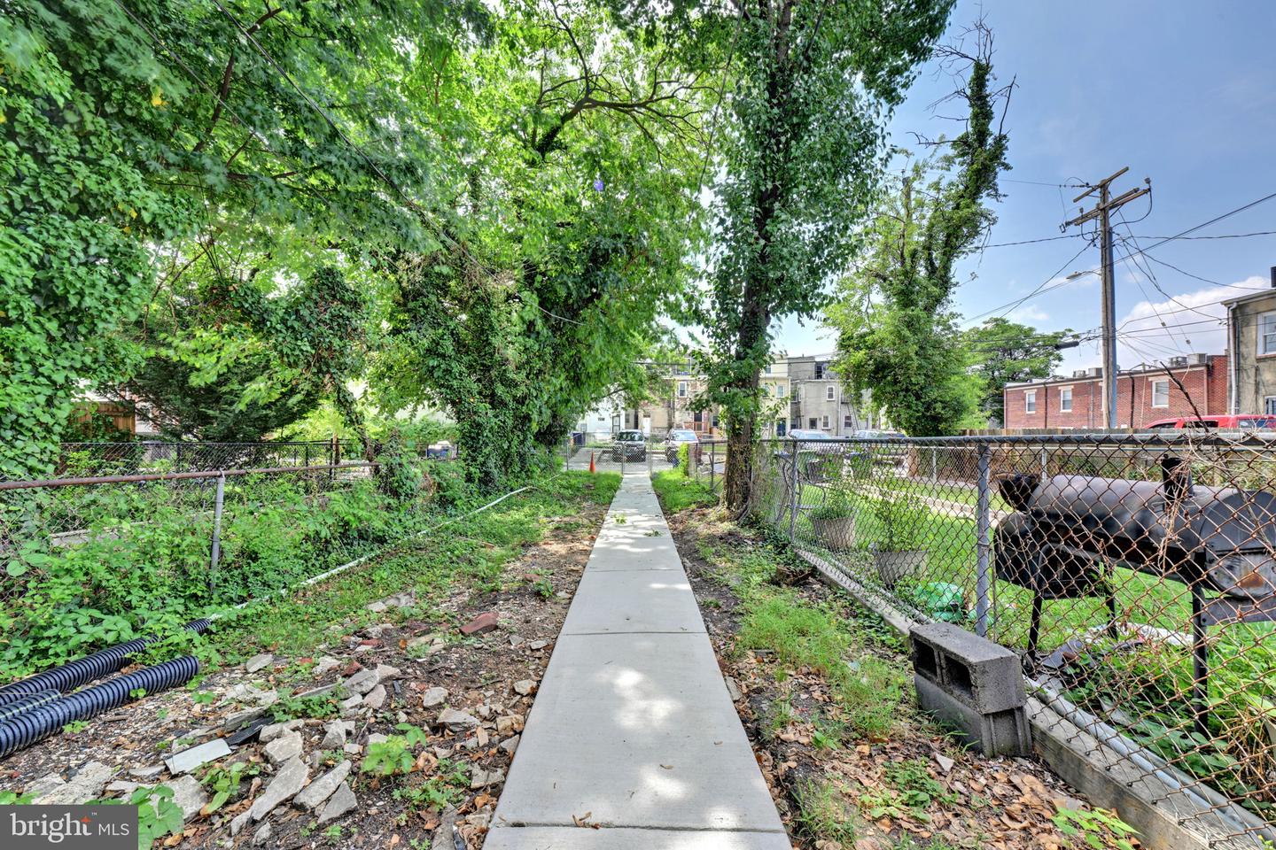 319 E 22nd St #unit 1 Property Photo 15