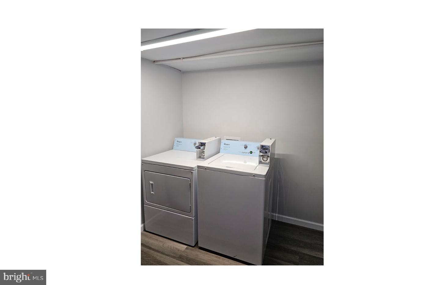 319 E 22nd St #unit 1 Property Photo 18