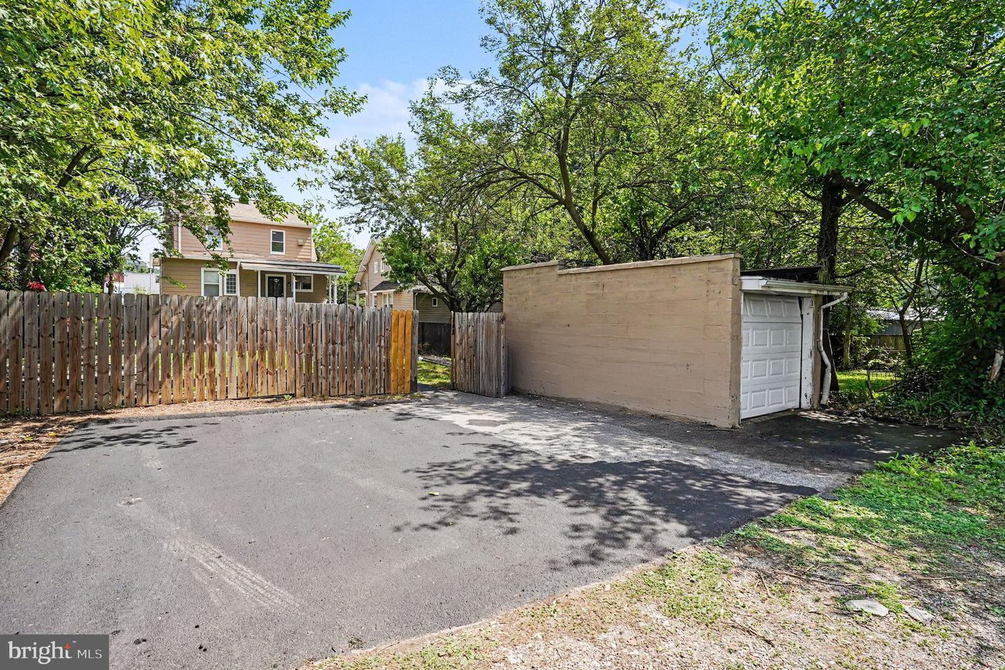 4207 Mary Ave Property Photo 39