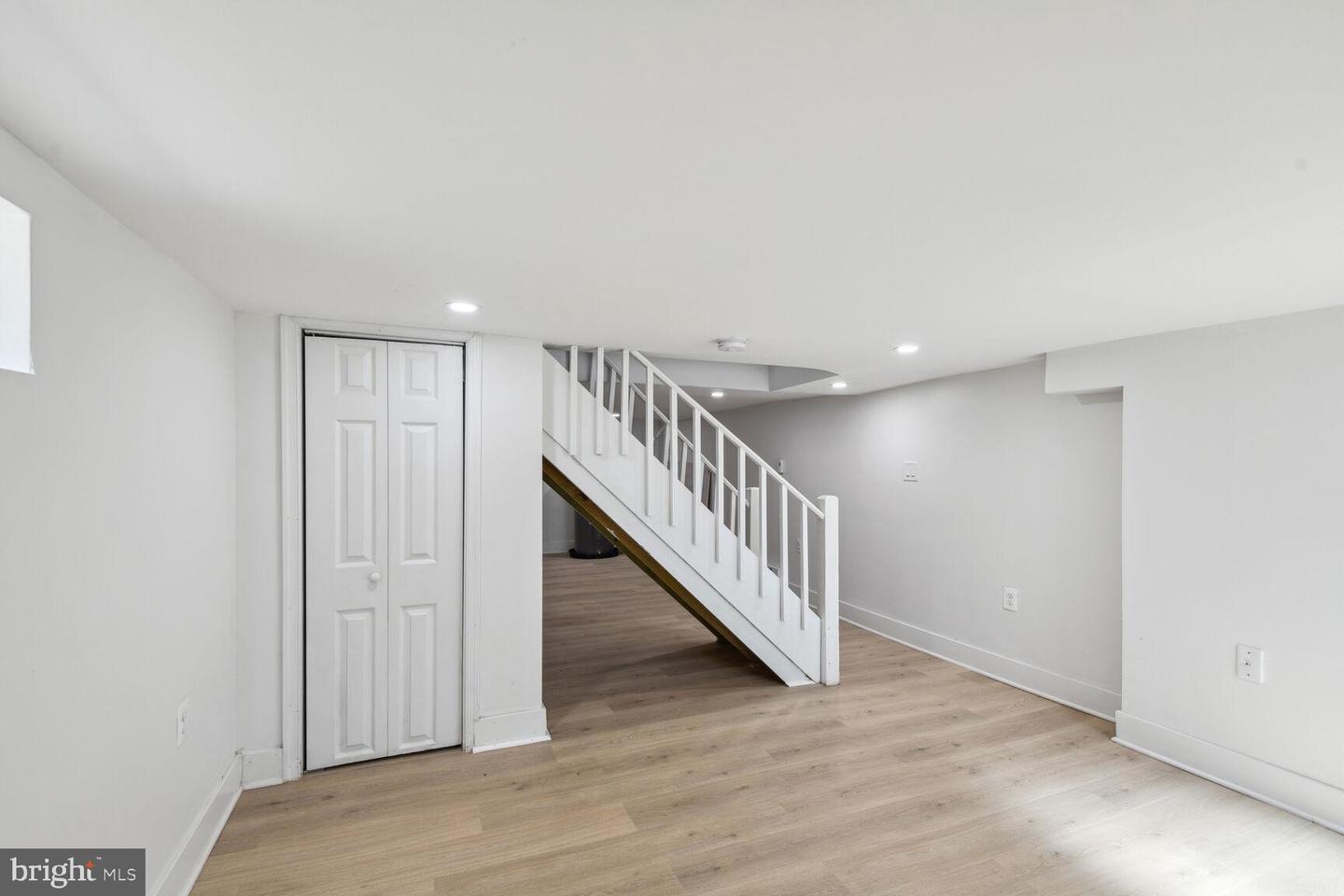 502 S Haven St Property Photo 11