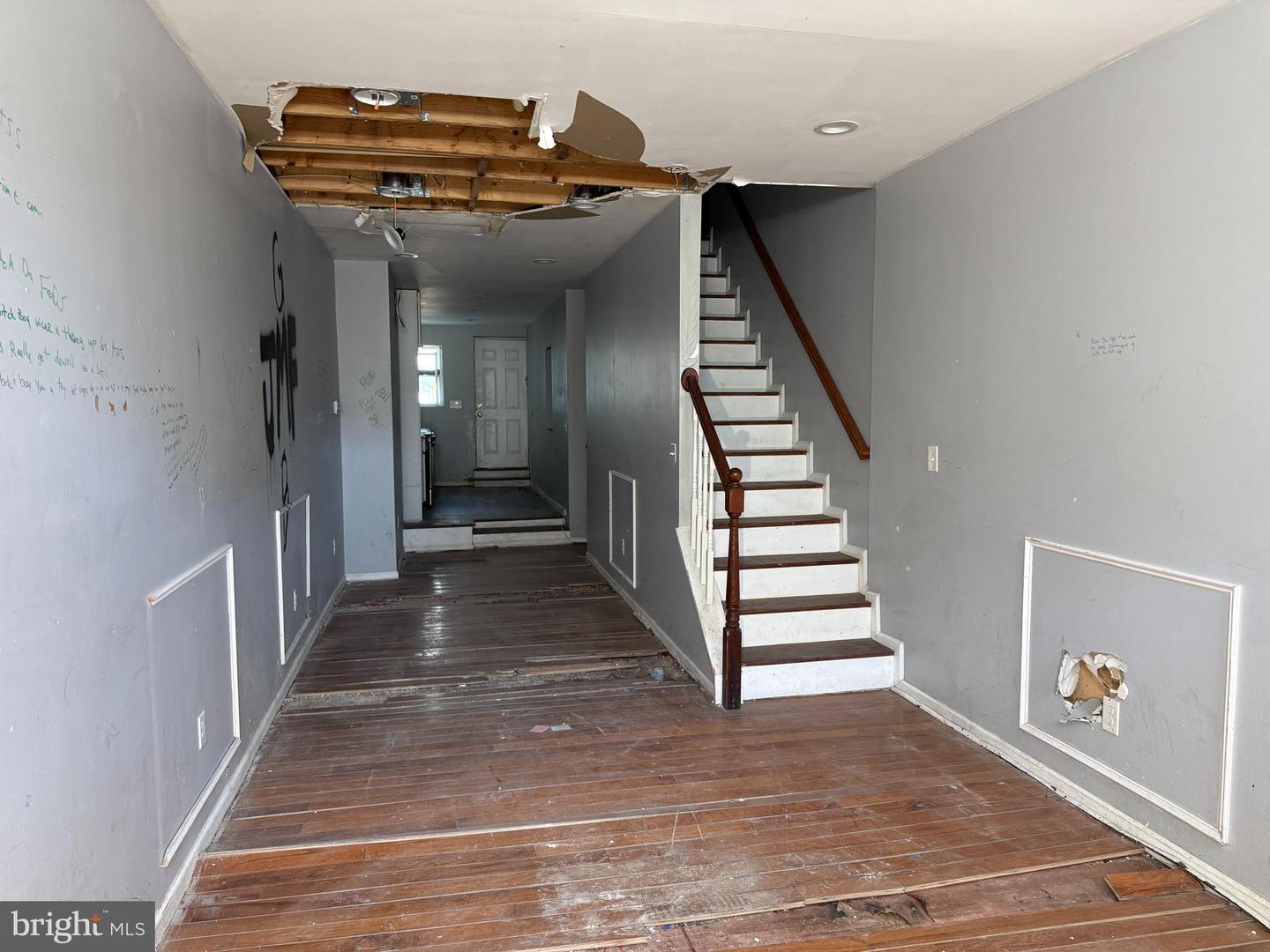 1217 Greenmount Ave Property Photo 15