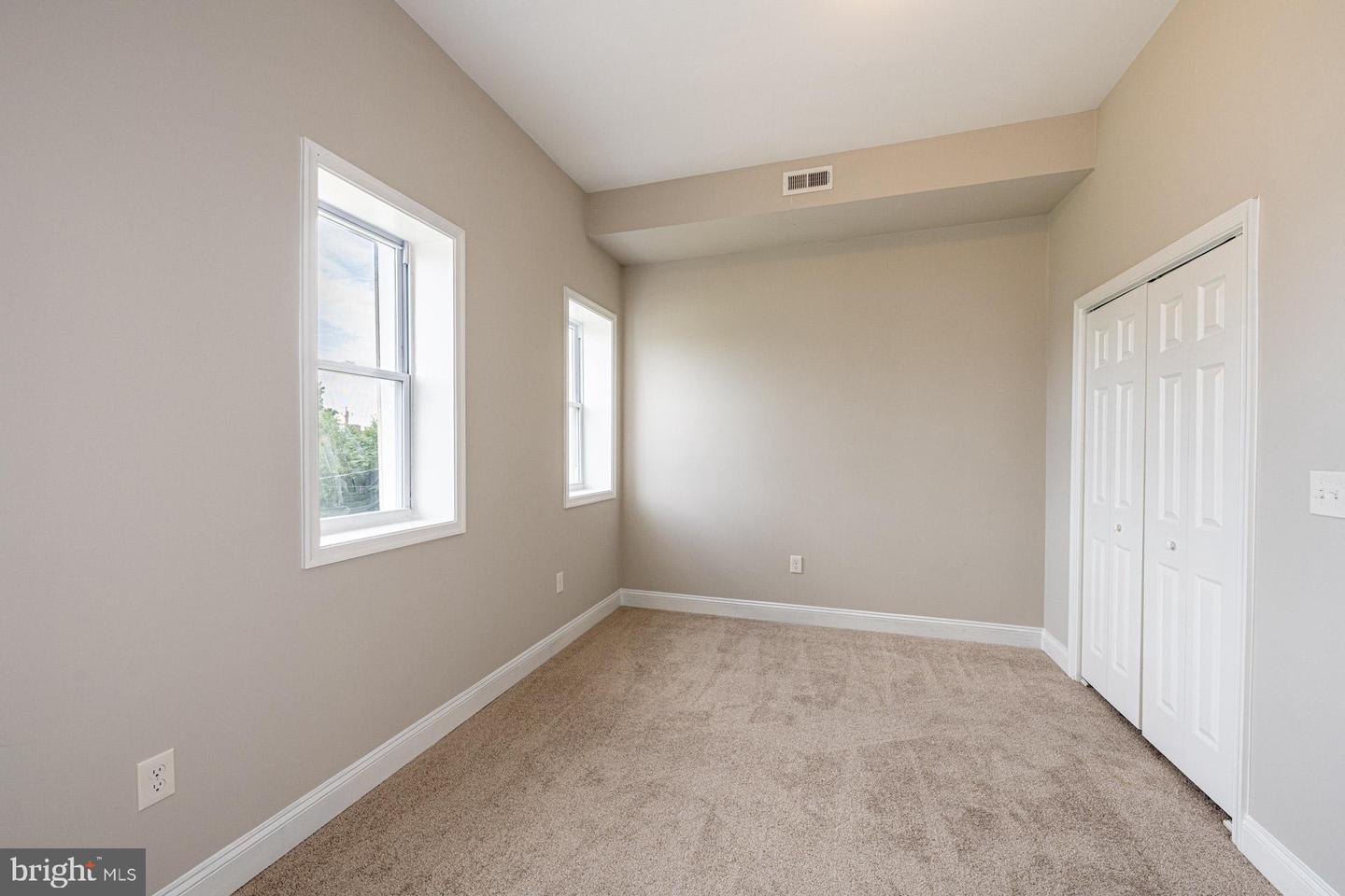 1622 Edmondson Ave Property Photo 14