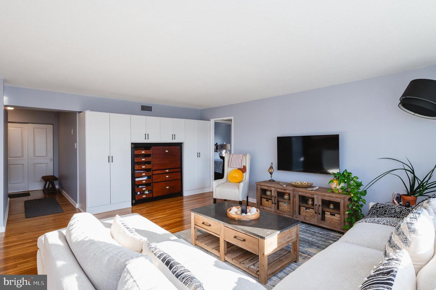 1101 Saint Paul St #1504 Property Photo 13