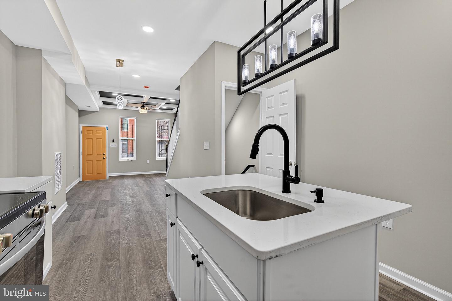 328 S Payson St Property Photo 10
