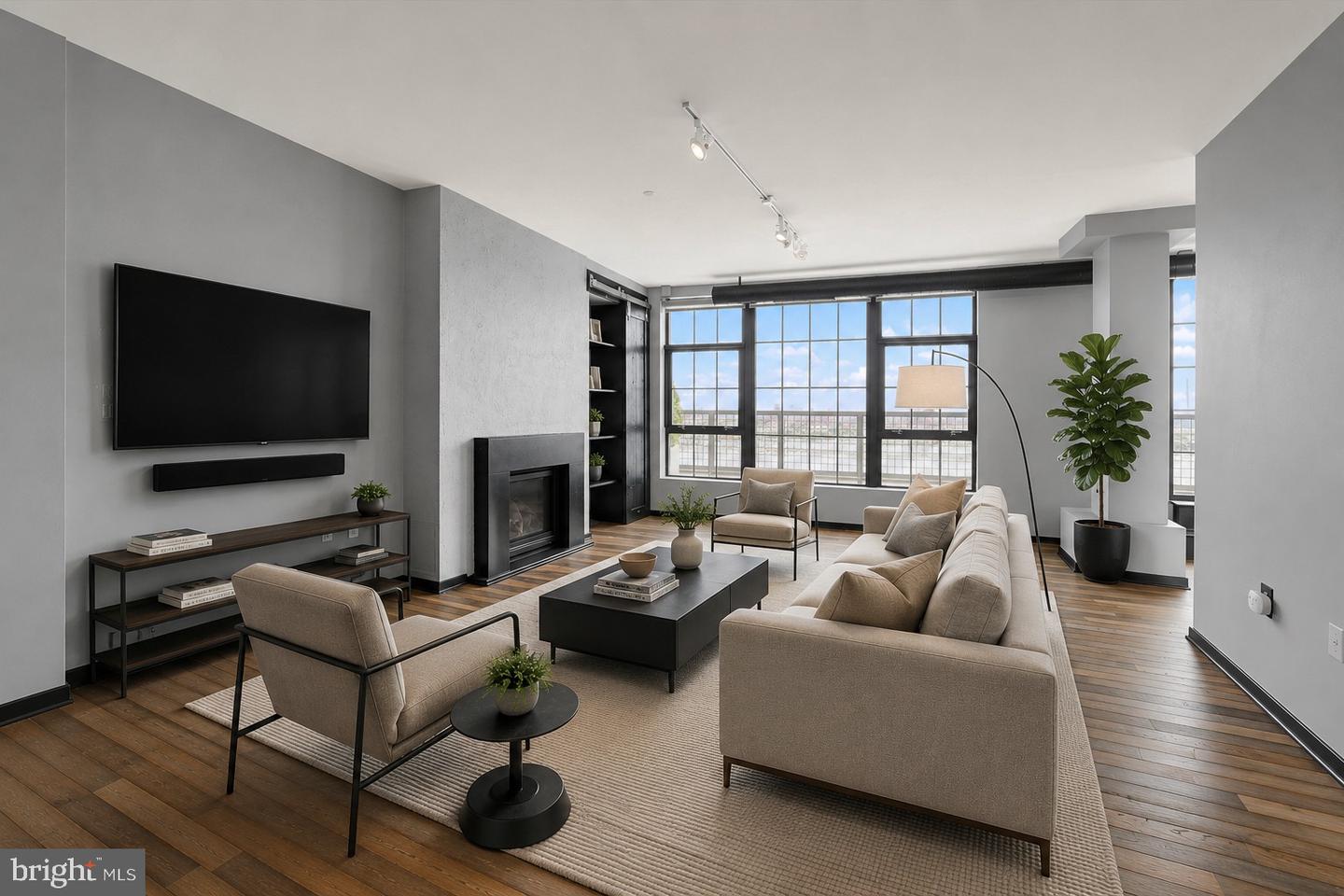 1200 Steuart St #1913 Property Photo 7