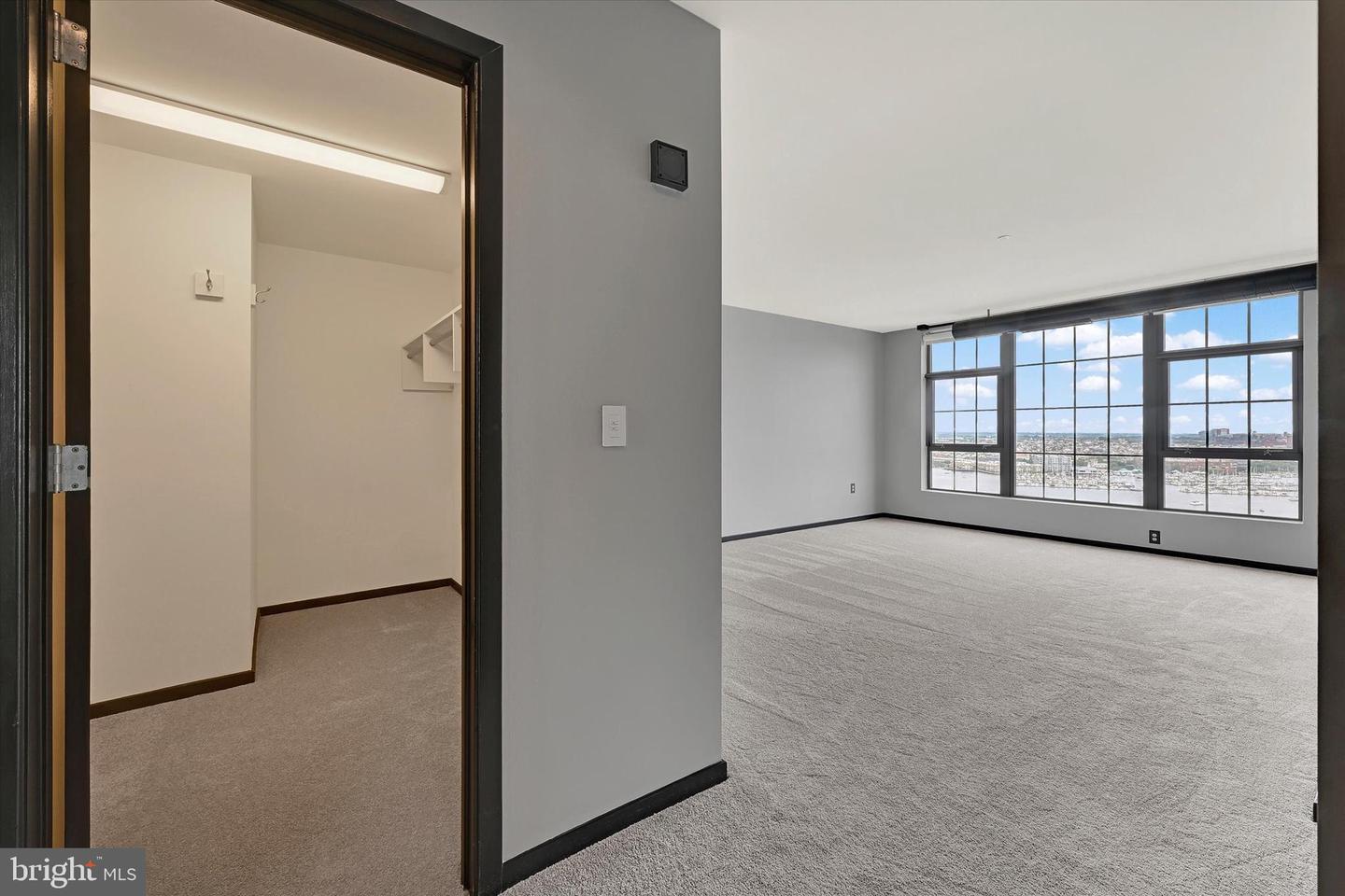1200 Steuart St #1913 Property Photo 37