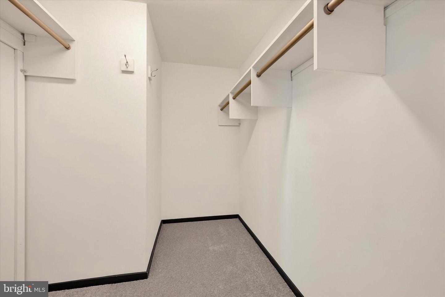 1200 Steuart St #1913 Property Photo 40