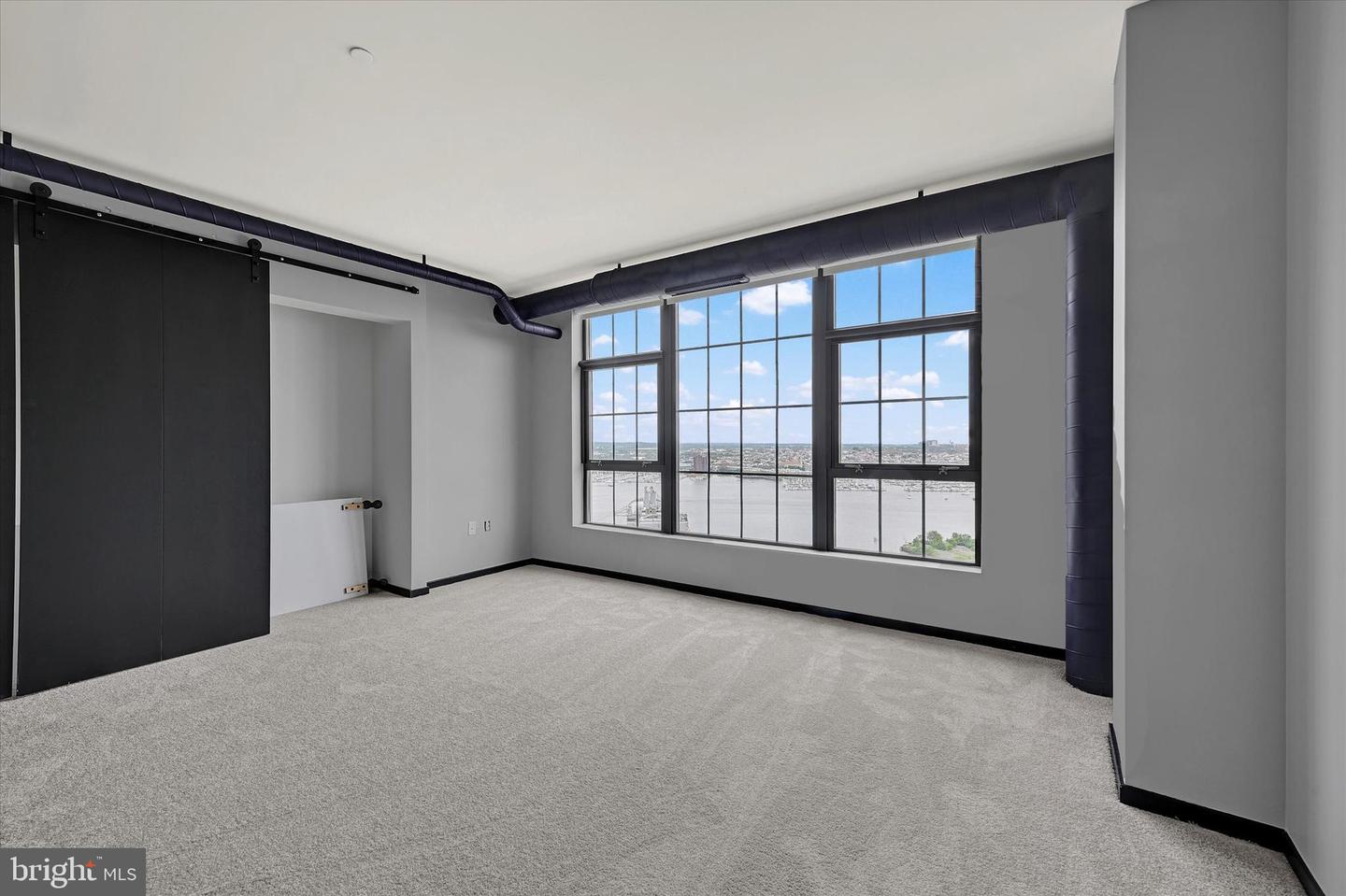 1200 Steuart St #1913 Property Photo 49