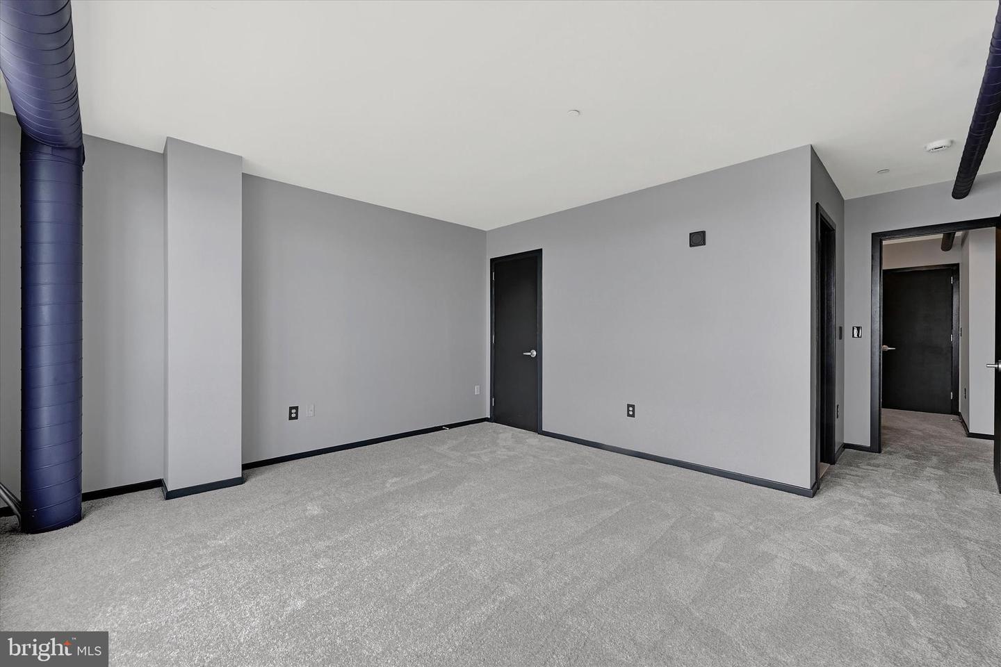 1200 Steuart St #1913 Property Photo 50