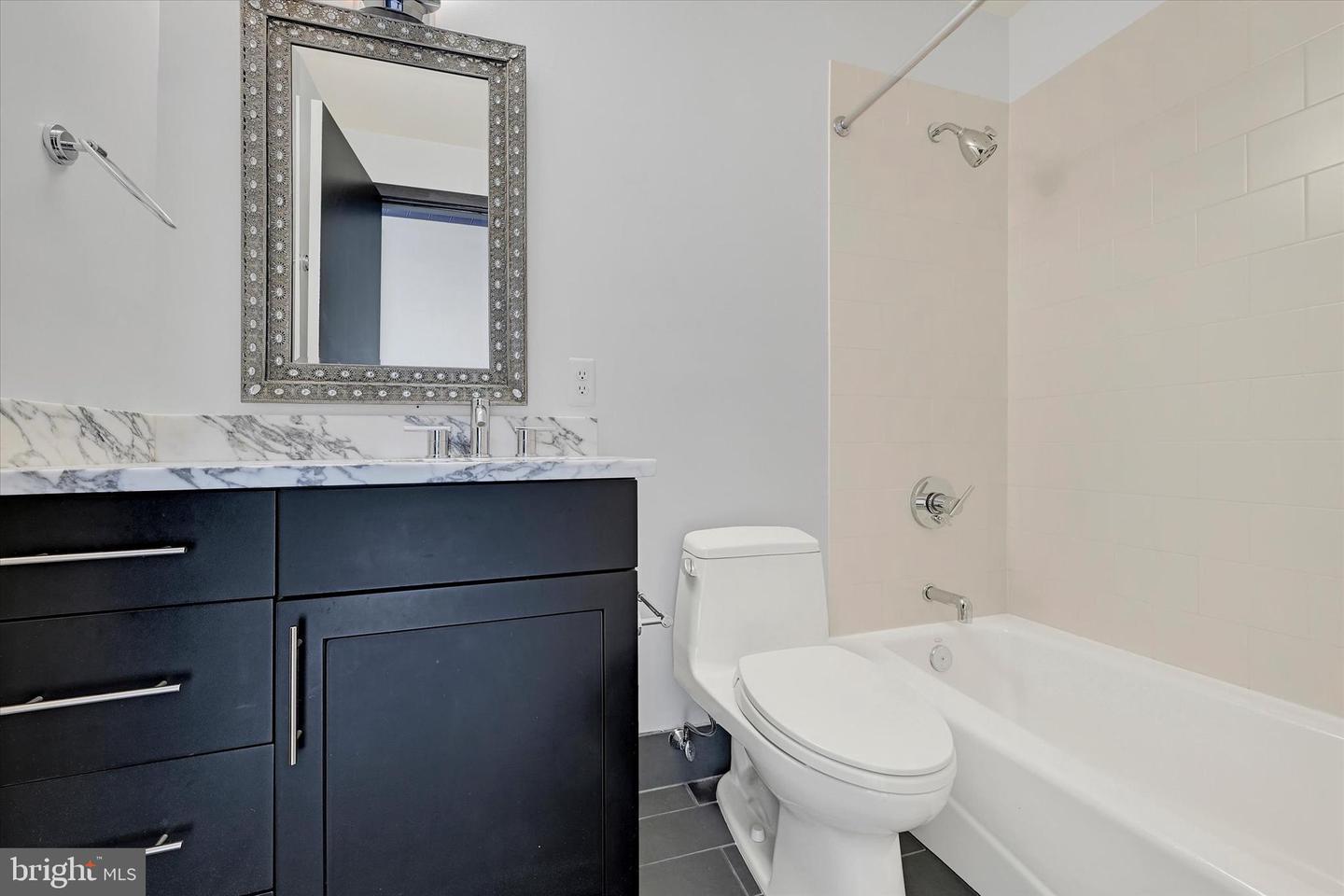 1200 Steuart St #1913 Property Photo 52