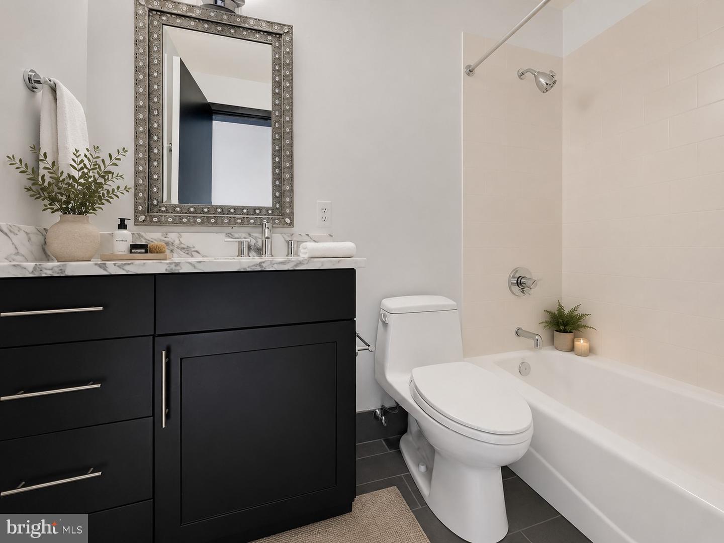1200 Steuart St #1913 Property Photo 53