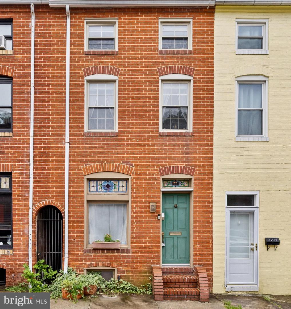2223 FLEET ST Property Photo 1