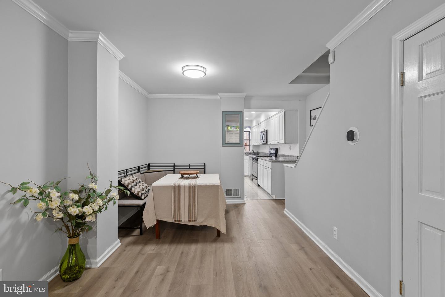 2223 Fleet St Property Photo 11