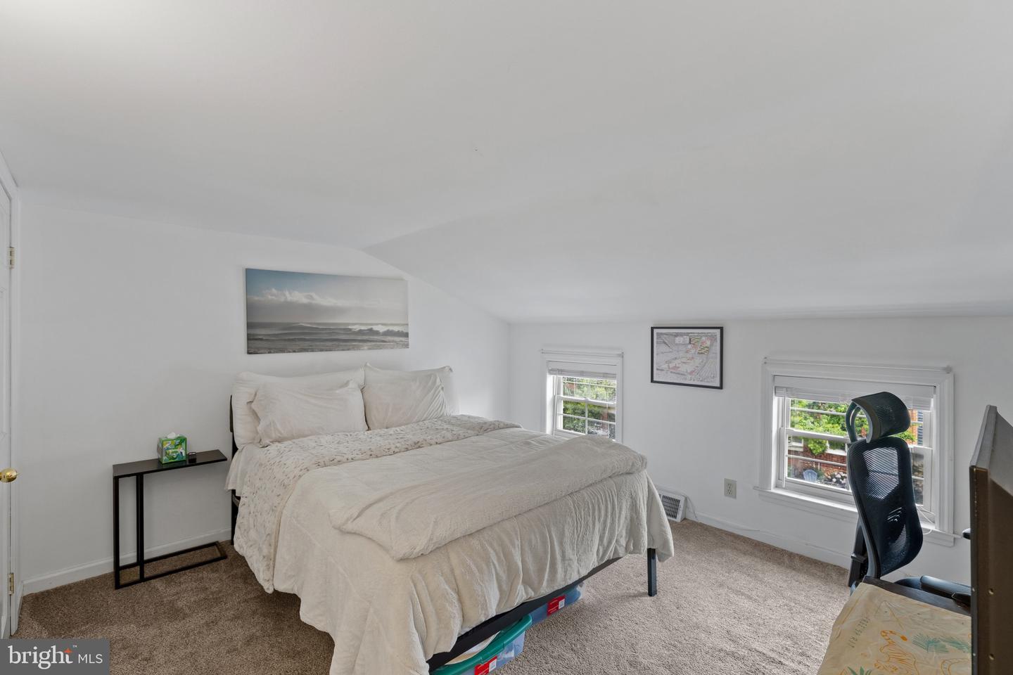 2223 Fleet St Property Photo 24