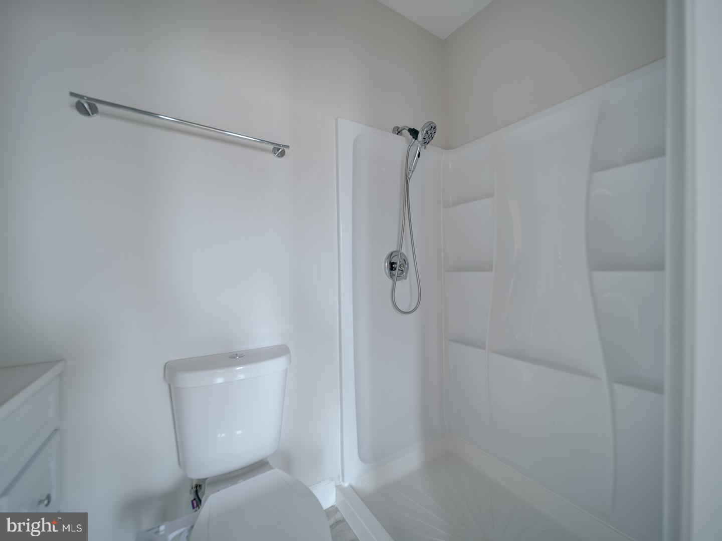 417 N Collington Ave Property Photo 8