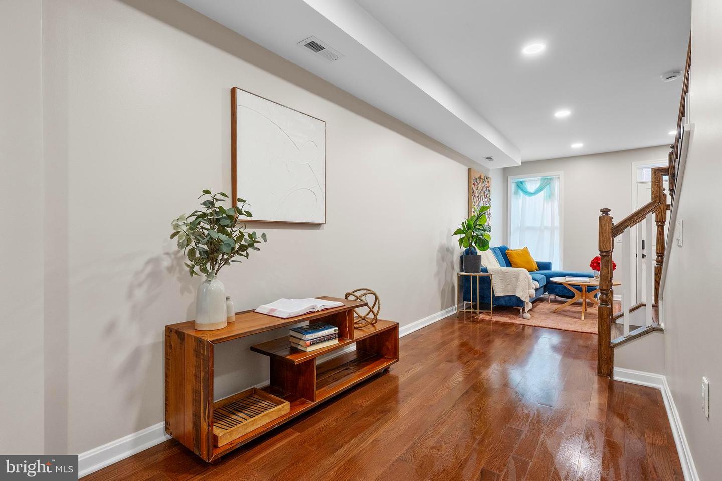 1358 Towson St Property Photo 10