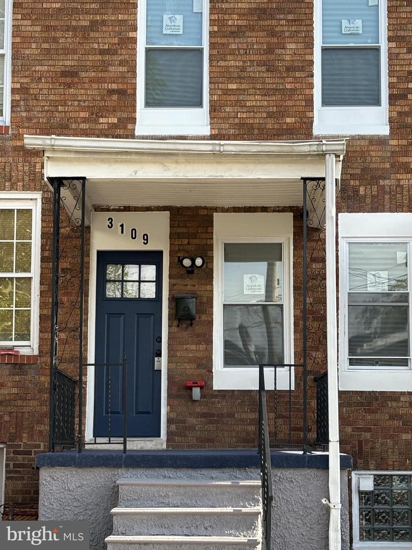 3109 RAVENWOOD AVE