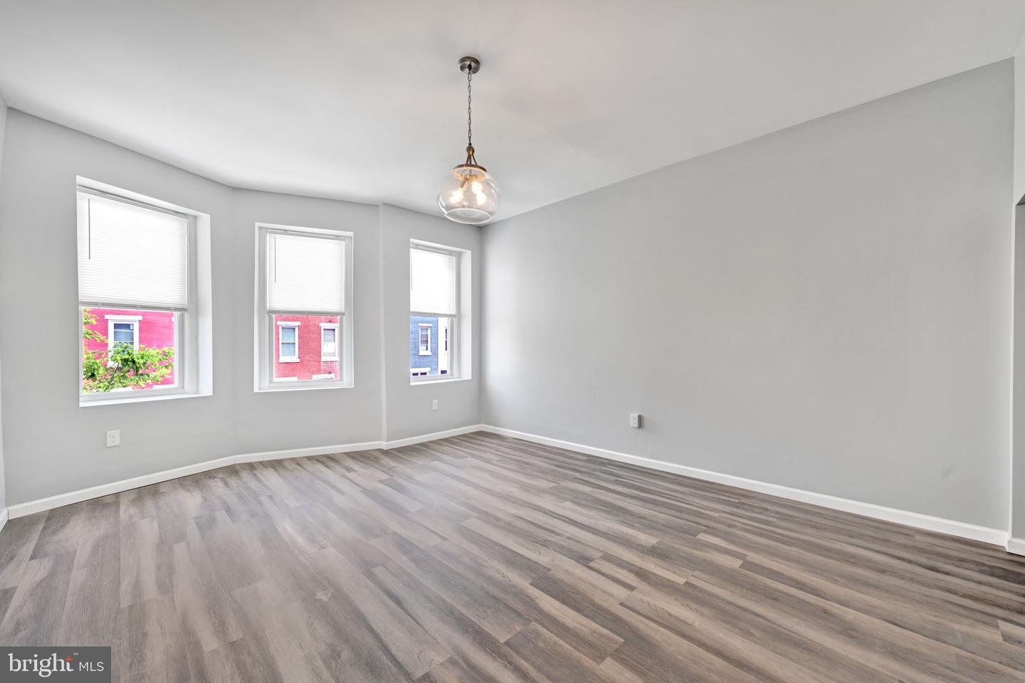 319 E 22nd St #unit 2 Property Photo 14