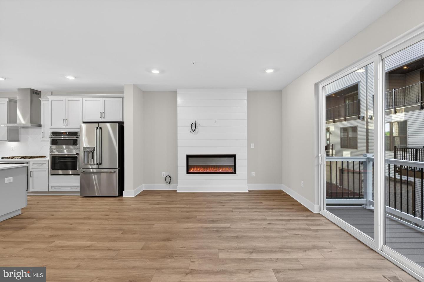 2507 Light St Property Photo 12