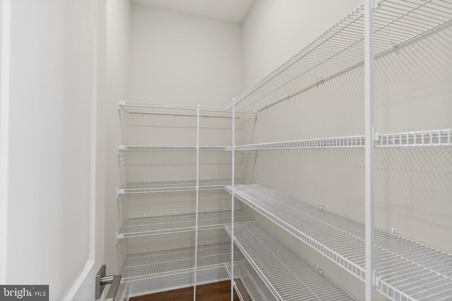 2507 Light St Property Photo 29