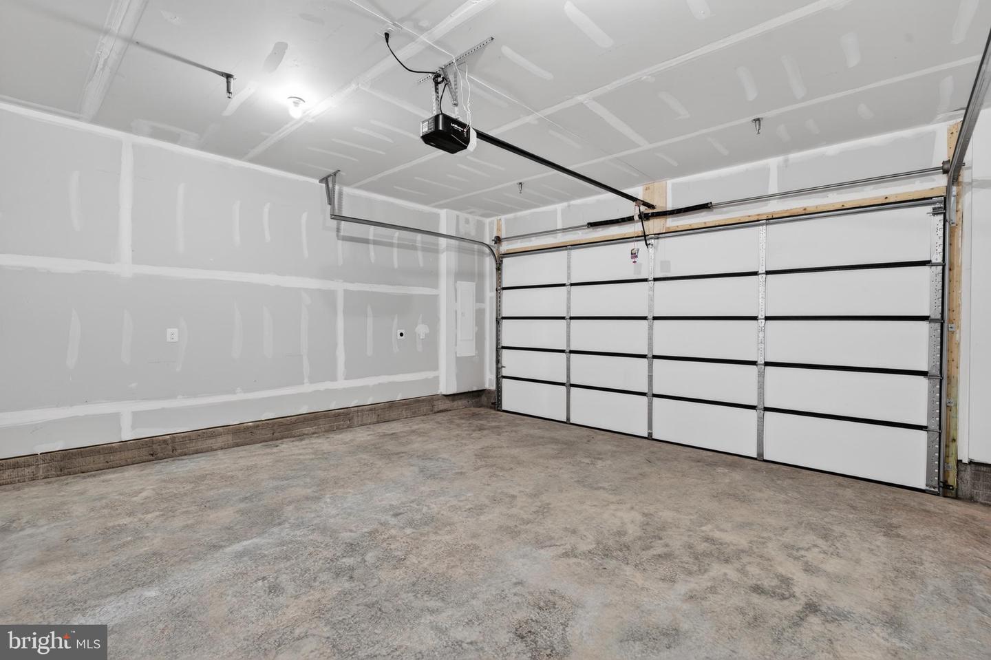 2507 Light St Property Photo 47