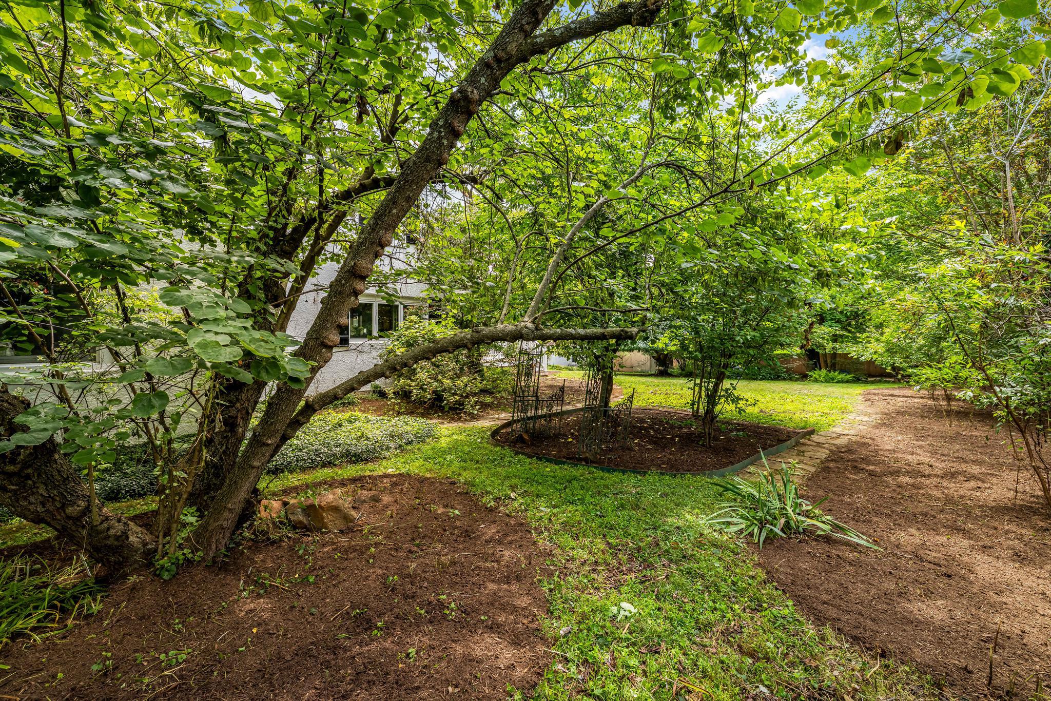 2403 Ken Oak Rd Property Photo 46