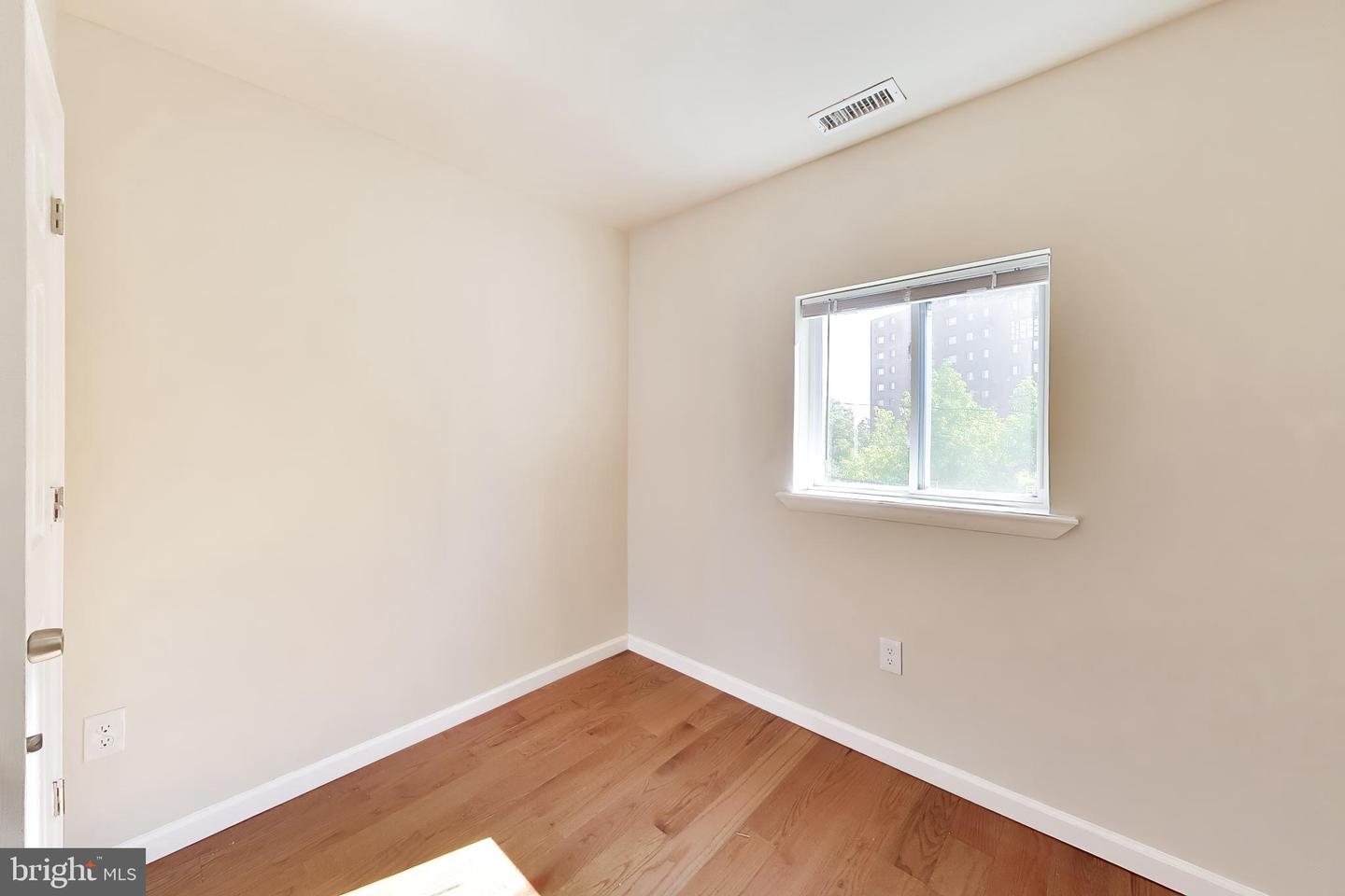 3649 Cottage Ave Property Photo 22
