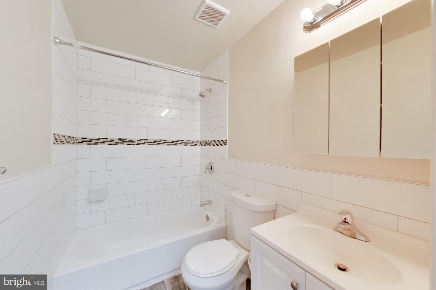 3649 Cottage Ave Property Photo 28