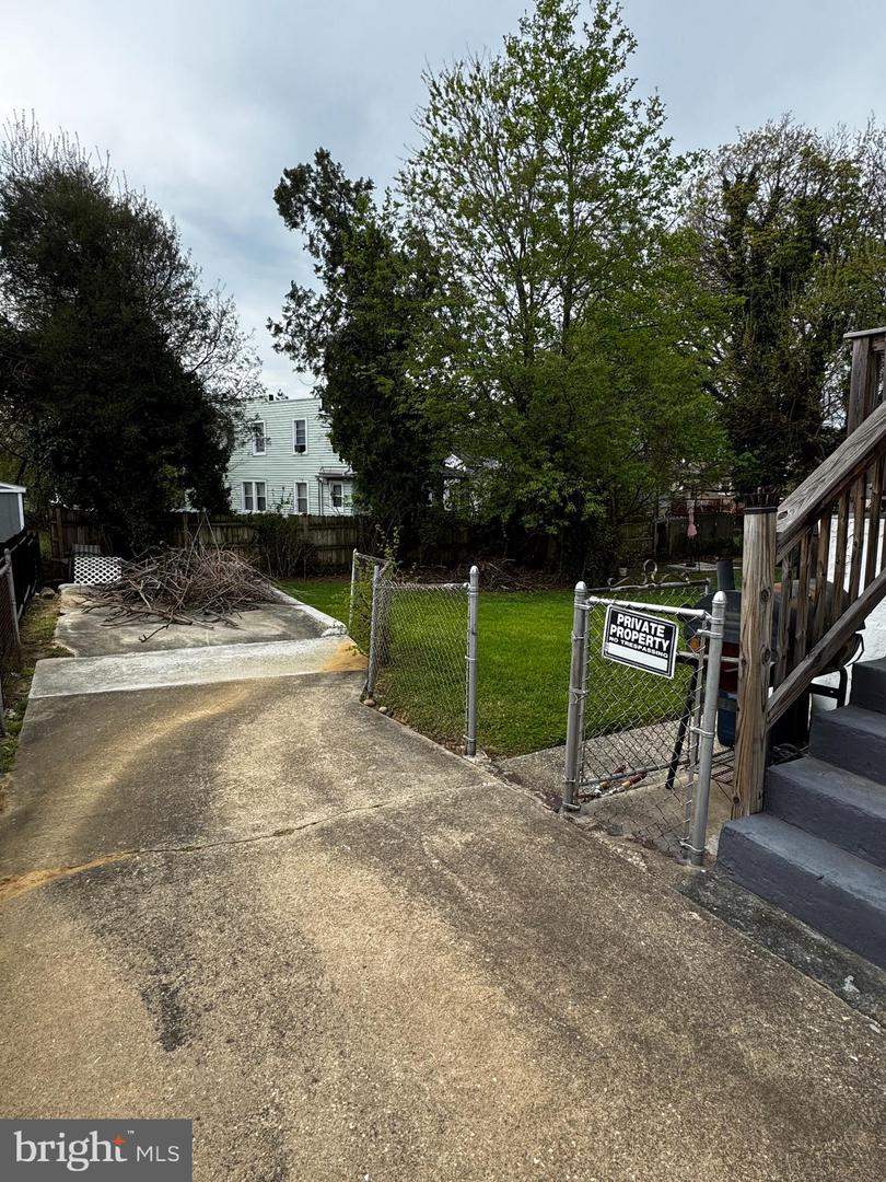MDBA2218266 Property Photo 15