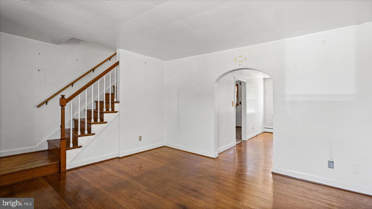 1805 Crestview Rd Property Photo 8