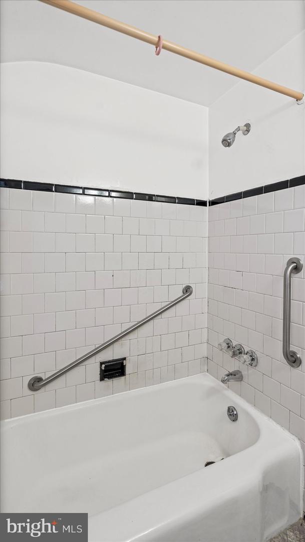 1805 Crestview Rd Property Photo 22