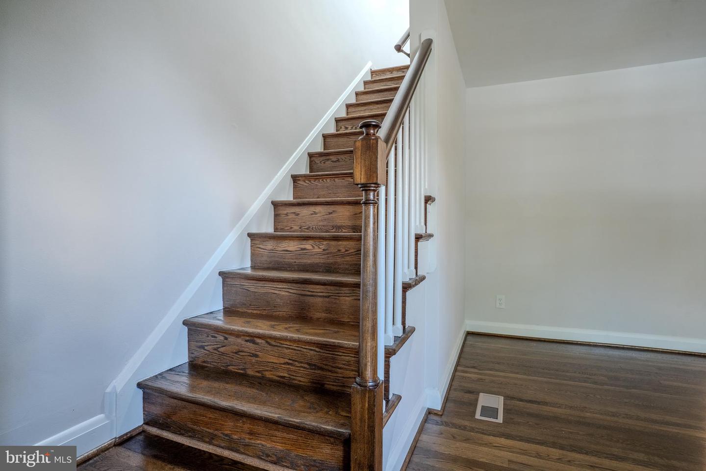 5810 Falkirk Rd Property Photo 17