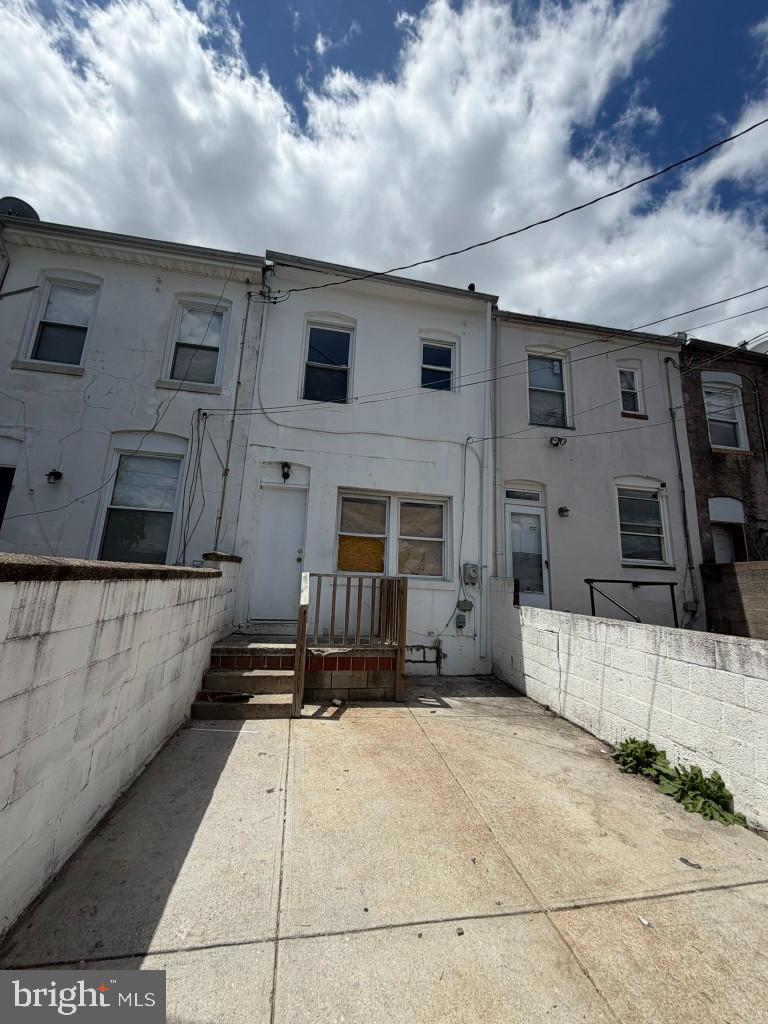 117 N Clinton St Property Photo 23