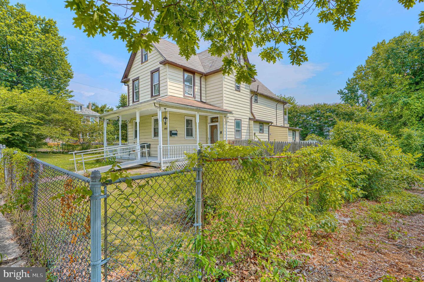 2802 Grindon Ave Property Photo 3