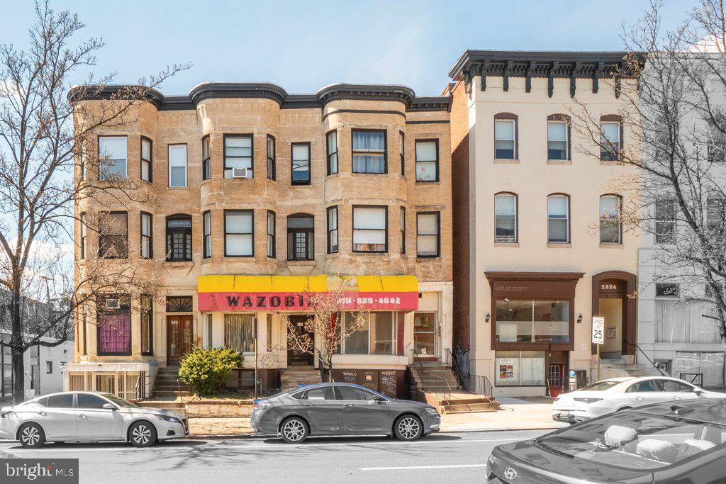 2318-2324 N CHARLES ST