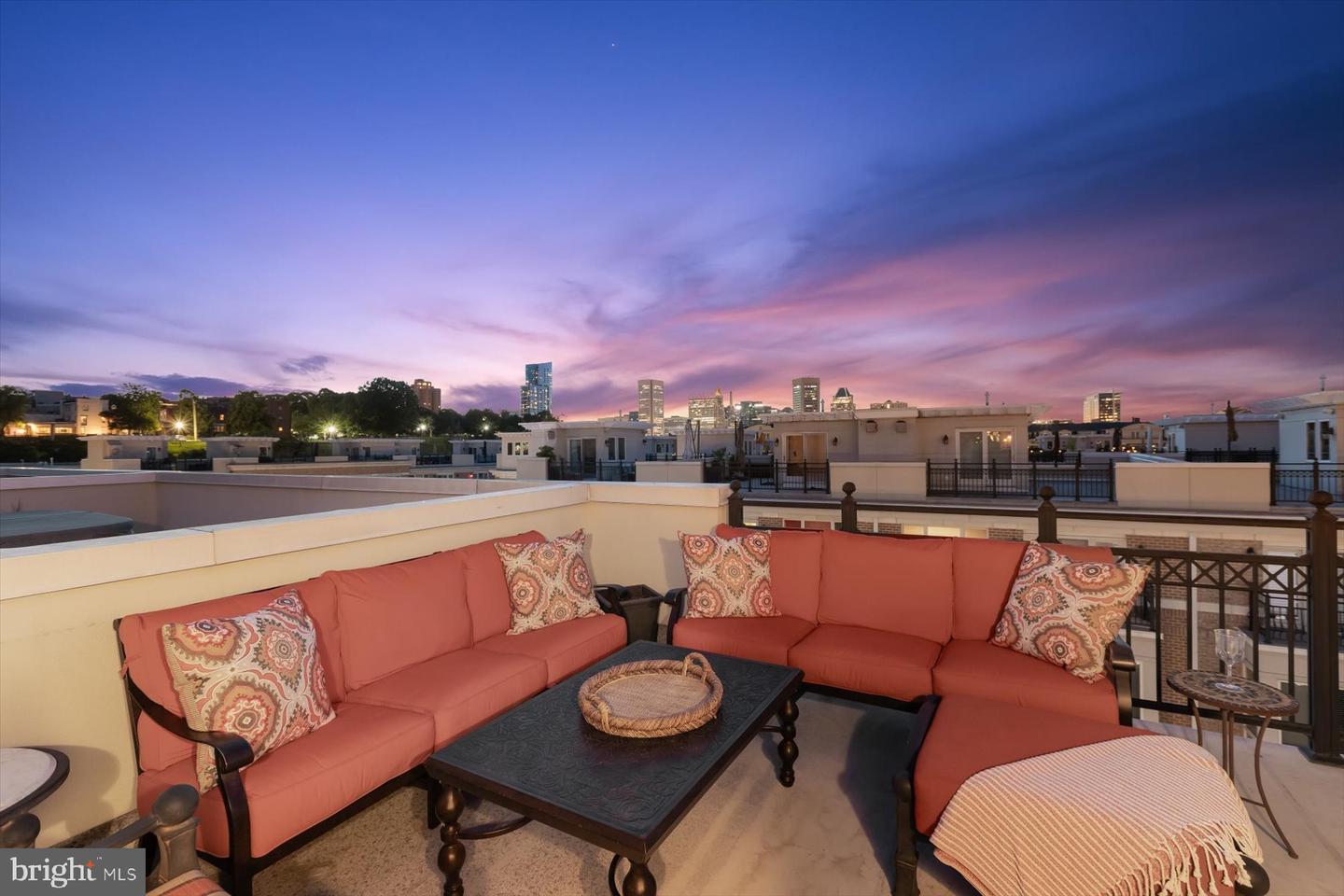 921 Valencia Ct #120 Property Photo 85