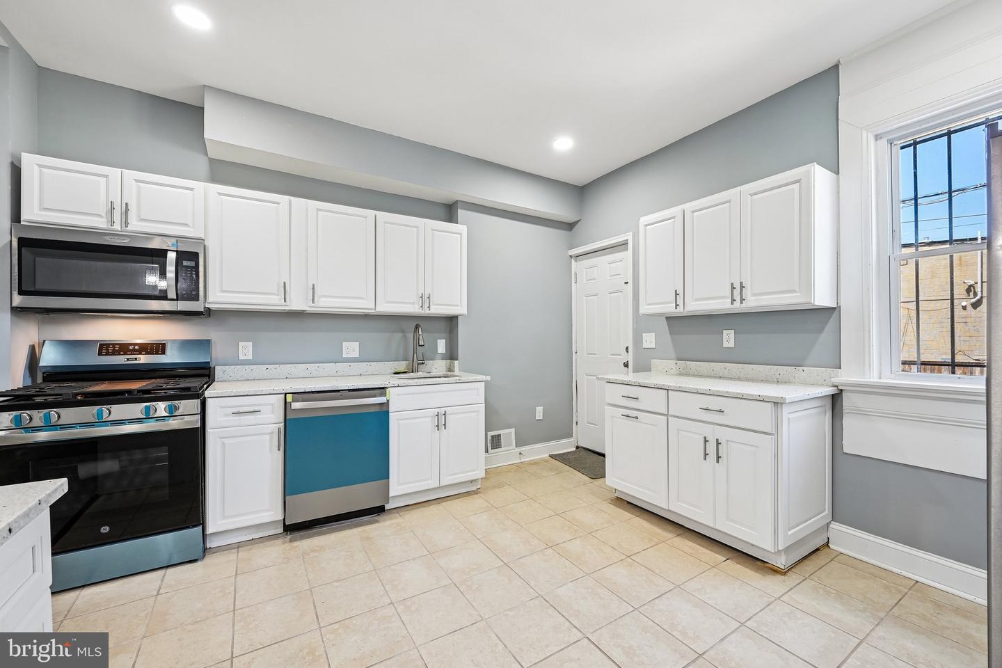 2634 Harford Rd Property Photo 11