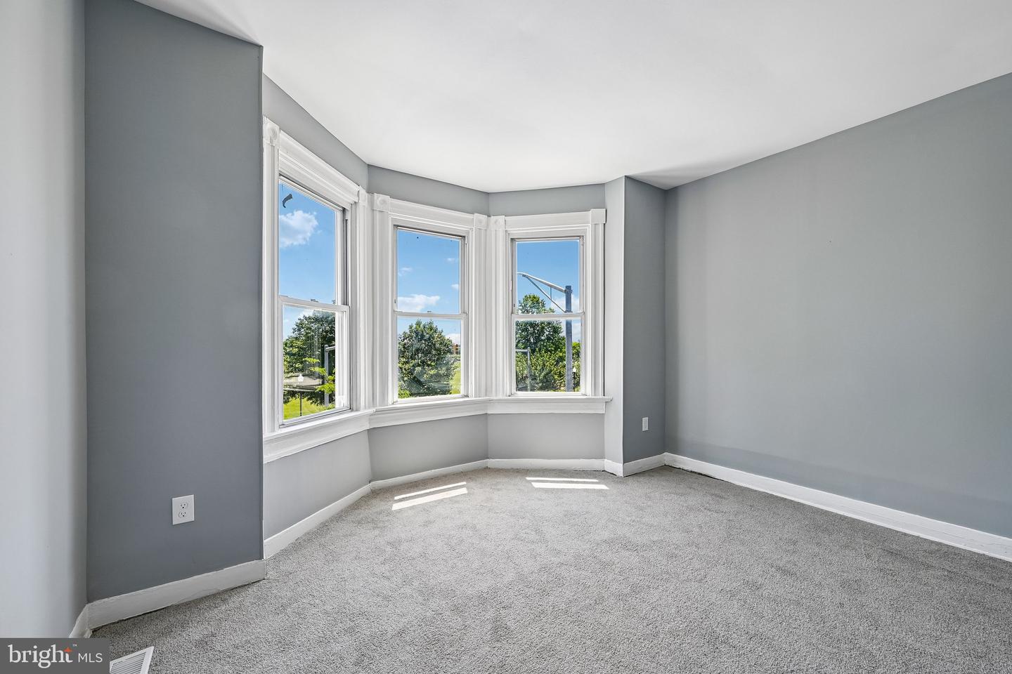 2634 Harford Rd Property Photo 15